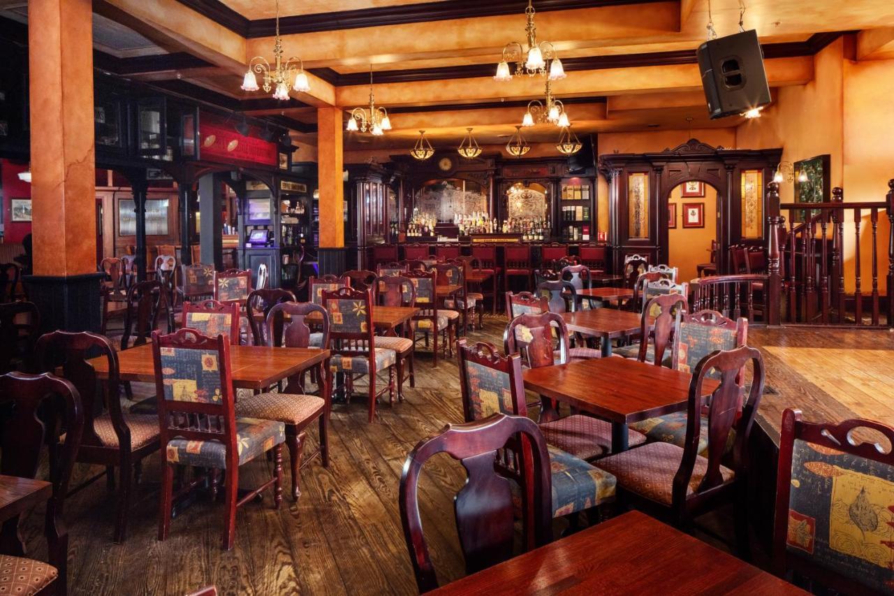 Irish Cottage Inn & Suites 갈레나 외부 사진