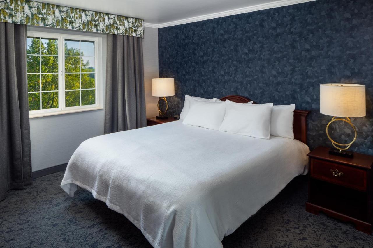Irish Cottage Inn & Suites 갈레나 외부 사진