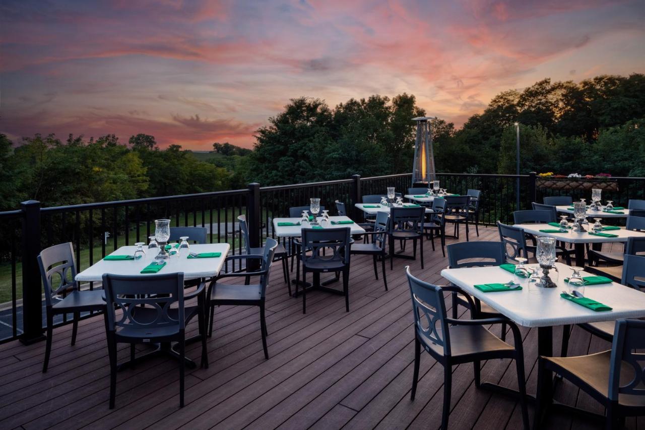Irish Cottage Inn & Suites 갈레나 외부 사진