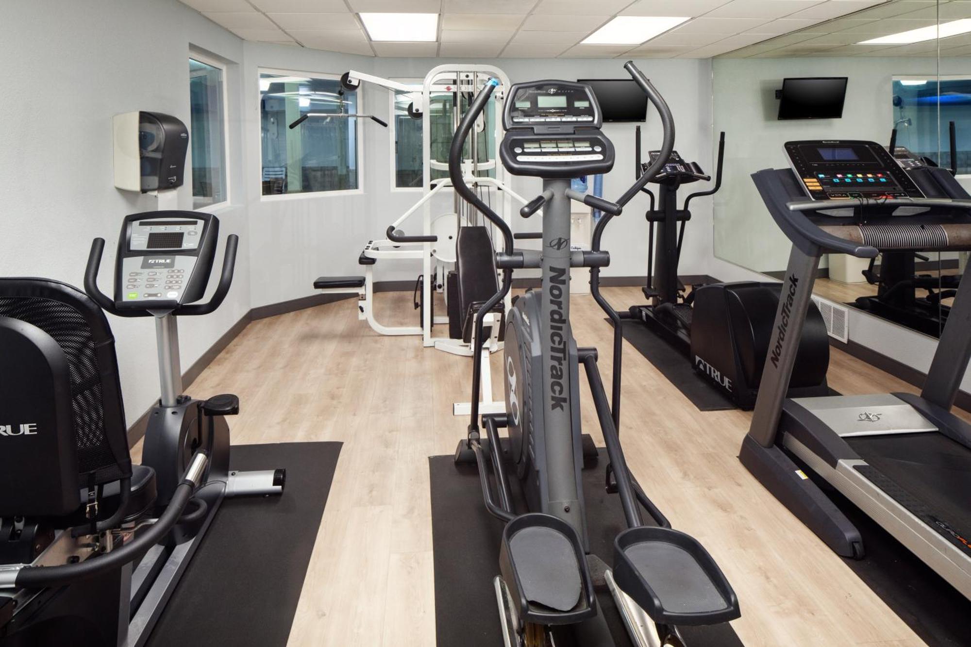 Irish Cottage Inn & Suites 갈레나 외부 사진